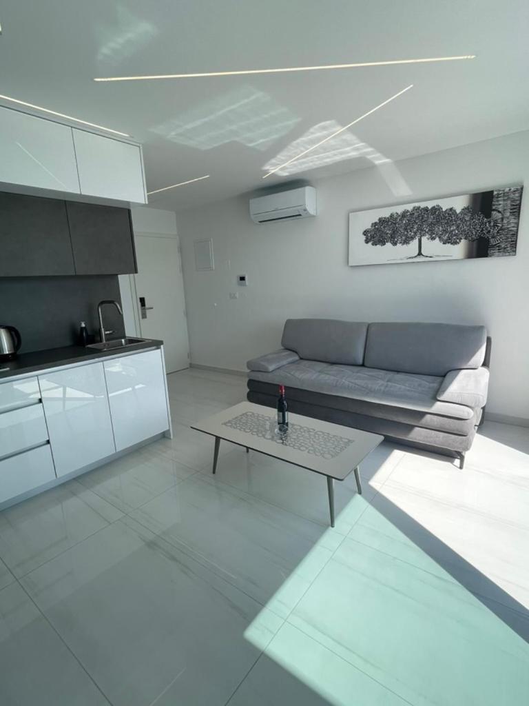 Villa San Sebastian-Direct Sea View Baška Exteriör bild
